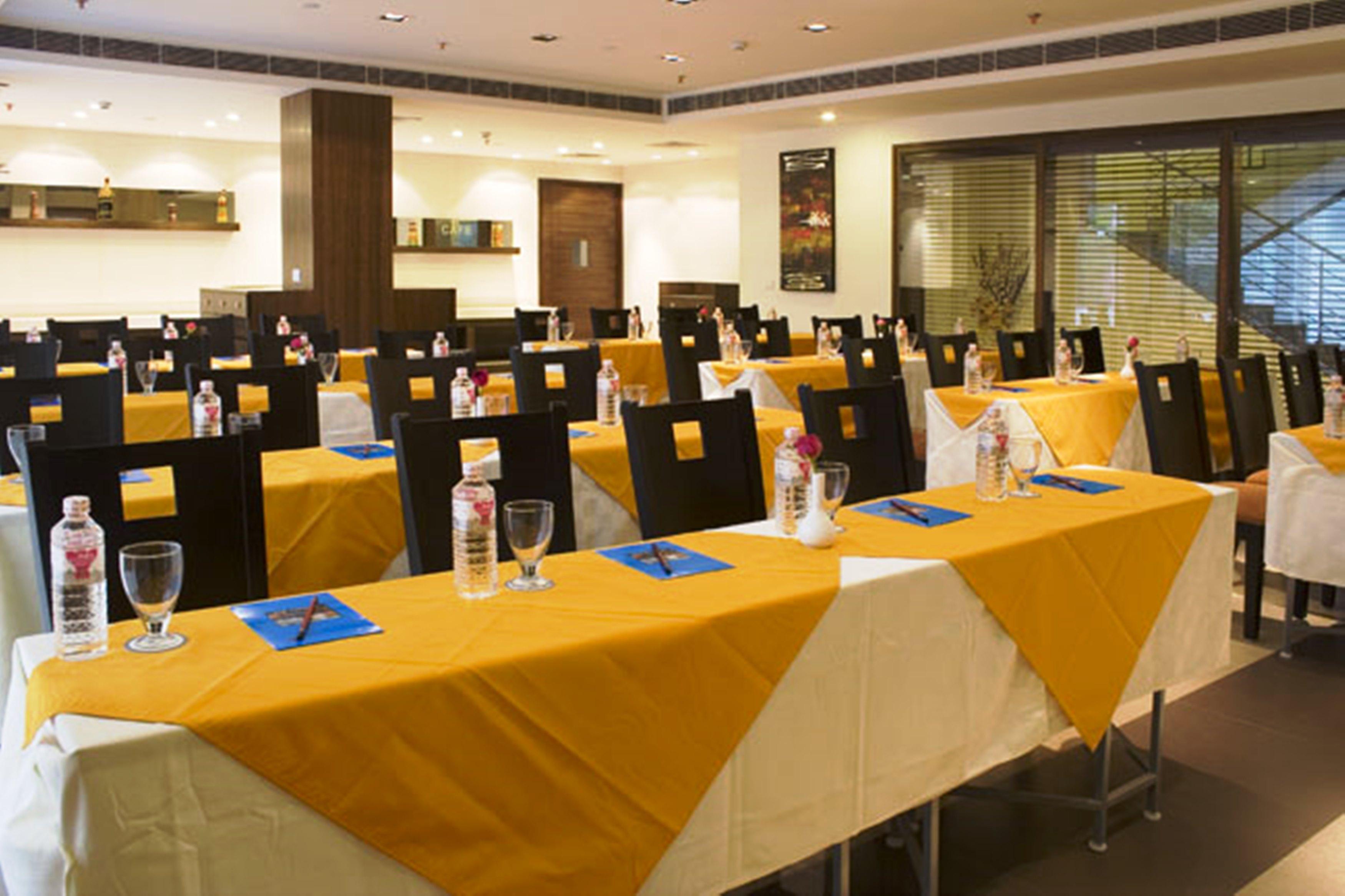 Shervani Nehru Place Neu-Delhi Exterior foto